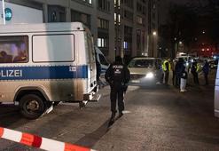Almanya’da silahlı saldırı: 5 yaralı