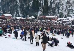 Karadeniz’de kış turizmi atağı; Uzungöl ve Ayder’deki festivallere 230 bin kişi katıldı