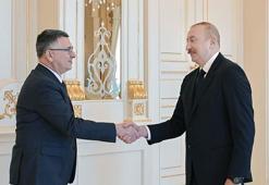 Azerbaycan Cumhurbaşkanı Aliyev, İsrail Dışişleri Bakanı Saar’ı kabul etti