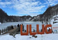 Ordu’daki Ulugöl buz tuttu