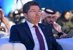 Adalet Bakanı Tunç, Katar’da Hukuk Forumu’na katıldı