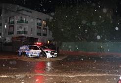 Antalya’da fırtına, sel ve hortum hayatı olumsuz etkiledi