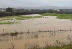 Çanakkale'de sağanak etkili oldu