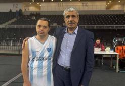Down sendromlu basketbolcular farkındalık için parkeye çıktı