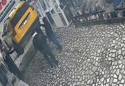 Taksinin araç asansöründen düştüğü anlar kamerada