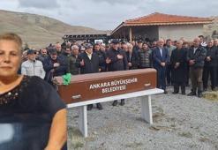 Eski damadı tarafından öldürülen kadın toprağa verildi