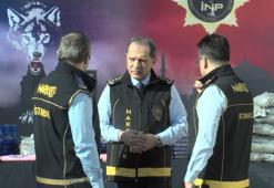 İstanbul'da 14 ilçede düzenlenen uyuşturucu operasyonunda ele geçirilenler emniyette sergilendi