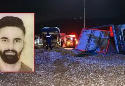 Bursa'da talaş yüklü TIR devrildi: 1 ölü
