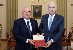 TBMM Başkanı Kurtulmuş, Kamu Başdenetçisi Akarca'yı kabul etti