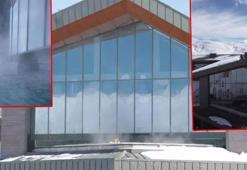 Erciyes Kayak Merkezi’nde eksi 10 derecede sıcak havuz keyfi