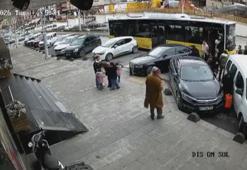 Esenler'de İETT otobüsünün park halindeki araçlara çarptığı kaza kamerada