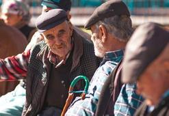 ‘2050’de dünya nüfusunun yüzde 21’inin 60 yaş üstü olacağı tahmin ediliyor’
