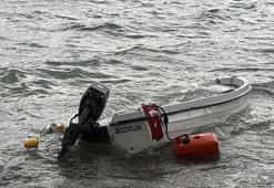Bodrum’da fırtına; tekneler karaya oturdu, feribot seferi iptal edildi