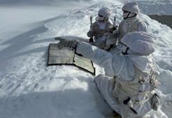 2'nci Ordu birliklerinden karlı arazide hudut emniyeti çalışması