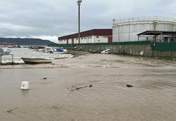 Çanakkale'de Kepez Çayı yine taştı