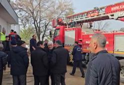 Evde çıkan yangında çift öldü, 2 kişi dumandan etkilendi