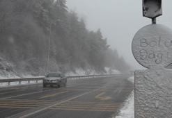 Bolu Dağı'nda kar ve sis