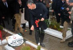 Özgür Özel, Kahramanmaraş’ta depremde ölenlerin mezarlarını ziyaret etti