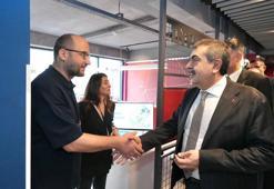 Bakan Tekin, genç girişimcilerle buluştu