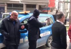 Avcılar'da kaldırıma park edilen aracın fotoğrafını çeken zabıtaya yumruklu saldırı