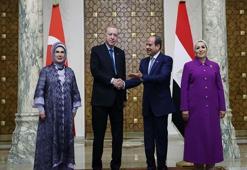 Cumhurbaşkanı Erdoğan, Mısır Cumhurbaşkanı Sisi ile görüştü