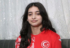 Deprem enkazından 45 saat sonra çıkarılan Tuğba: Estetik cerrah olacağım