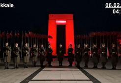 Mehmetçikten, 6 Şubat depremlerinde hayatını kaybedenler için saygı duruşu