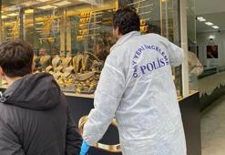 Kar maskeli şüpheliler, kuyumcu çalışanını darbedip 1 kiloya yakın altını alarak kaçtı
