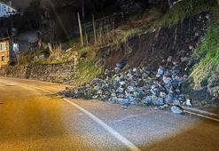 Bursa’da istinat duvarı çöktü; yol çift yönlü trafiğe kapatıldı