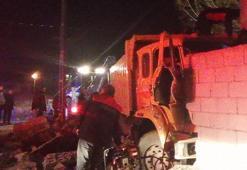 Iğdır’da kamyon eve girdi; 1 yaralı