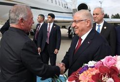 Bakan Güler Ürdün Kralı 2'nci Abdullah'ı askeri törenle karşıladı