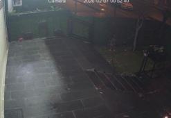 Diyarbakır'da eczaneye silahlı saldırı kamerada