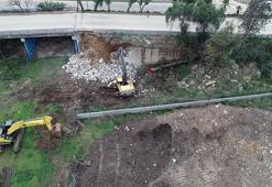 James Bond filmine sahne olan 64 yıllık köprüde yıkım çalışmaları başladı