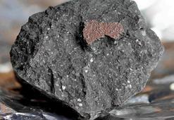 Mars’tan gelen 4,5 milyar yıllık gök taşında su izi keşfedildi