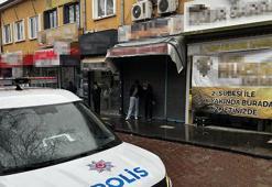 Forkliftle girdiği kuyumcu dükkanından ziynet eşyası çaldı