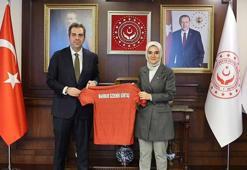 Bakan Göktaş, Türkiye Espor Federasyonu Başkanı Özdemir'i kabul etti