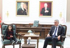 Bakan Memişoğlu, ‘sağlık elçisi’ Doğa ve sigarayı bıraktırdığı dedesiyle bir araya geldi