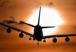 Küba'da uluslararası uçuşlara yakıt tedariki 1 ay durduruldu