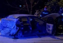 Yoldan çıkıp karşı şeride geçen otomobil ile TIR çarpıştı; 2 yaralı