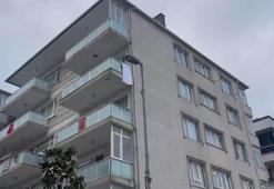 Küçükçekmece'de 5 katlı apartman tahliye edildi