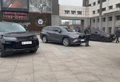 İstanbul'da kaçakçılara yönelik operasyonda 11 lüks araca el konuldu; 14 şüpheli yakalandı