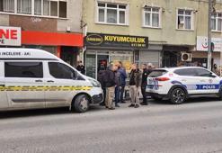 Eyülsultan’da kuyumcuya soygun girişimi:1 yaralı