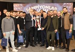 Gebze’de çifte şampiyonluk coşkusu