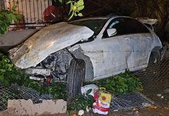 Lastiği patlayan otomobil, şarampole yuvarlandı; 1 ölü, 1 yaralı
