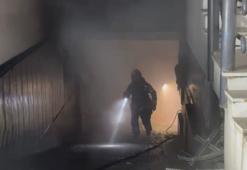 Maltepe'de oto tamirhanesinde yangın; 3 kişi dumandan etkilendi