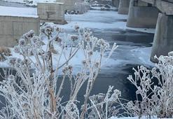 Kar durdu, Ardahan soğuk havaya teslim oldu