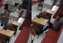 Çiğ köfte dükkanında sipariş ettiği dürüme sakal kılı koydu