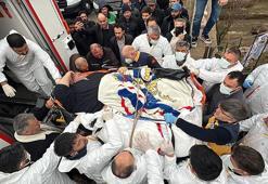 30 kişi tarafından evinden çıkarılan fil hastası, Ankara'ya götürüldü