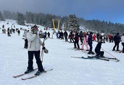 'Beyaz Cennet' Uludağ'da Sevgililer Günü yoğunluğu