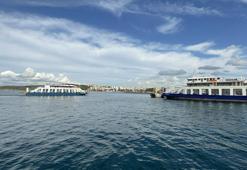 Bozcaada ve Gökçeada'da feribot seferlerine 'fırtına' engeli